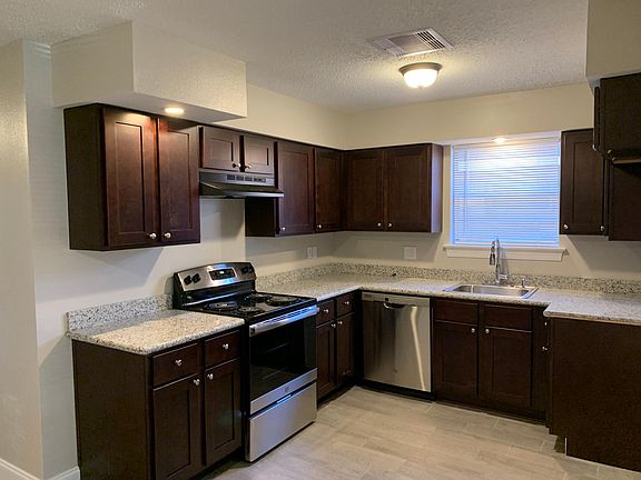 5th image of 2302 Neyrey Dr