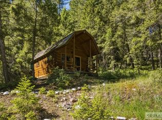 21 Pinetree Dr, Salmon, ID 83467