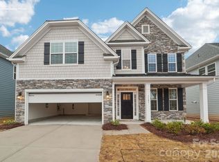6450 Cherrybark Oak Ln, Huntersville, NC 28078