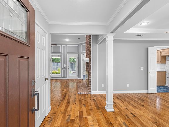 5th image of 3606 Ridgestone Dr