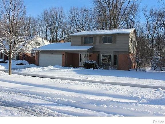 2nd image of 3708 Middleton Dr