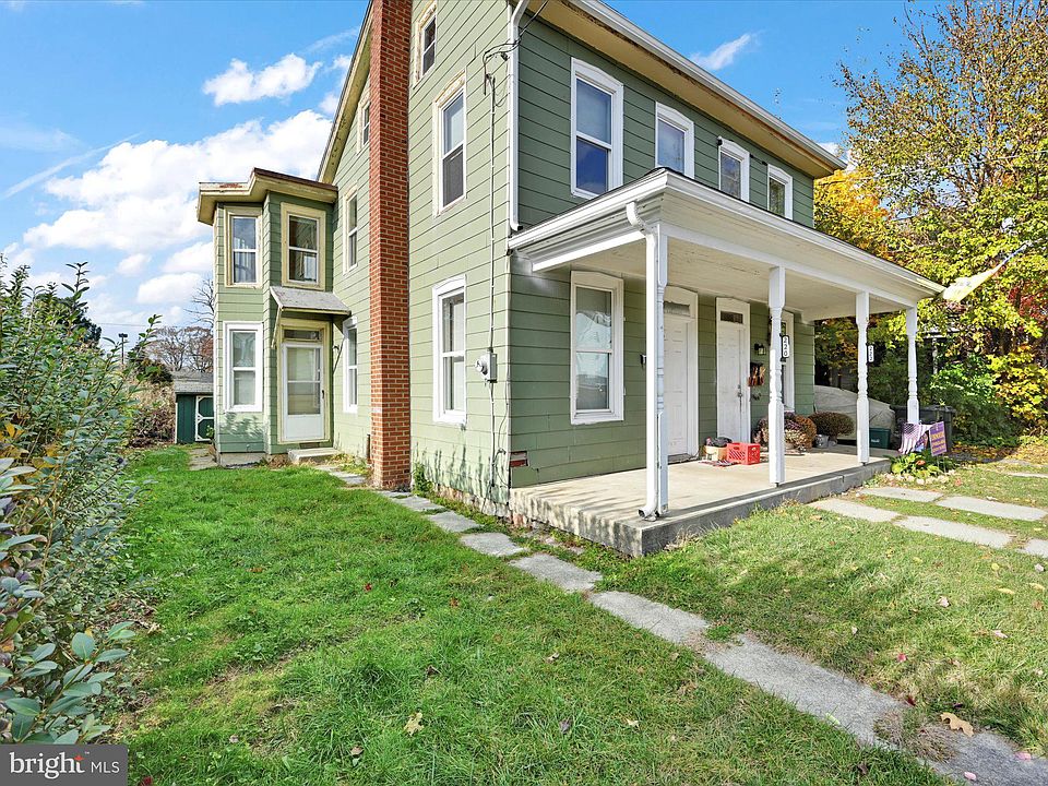 220 Duke St, Ephrata, PA 17522 Zillow