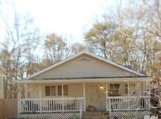 56 Hounslow Rd, Shirley, NY 11967