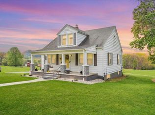 3989 Mountain Pass Rd, Troutville, VA 24175