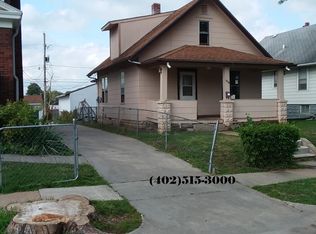 3818 R St, Omaha, NE 68107