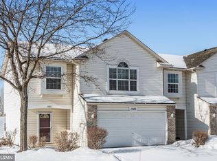 1080 Juniper Ct, Shakopee, MN 55379