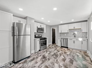 1715 Sidney St, Pittsburgh, PA 15203