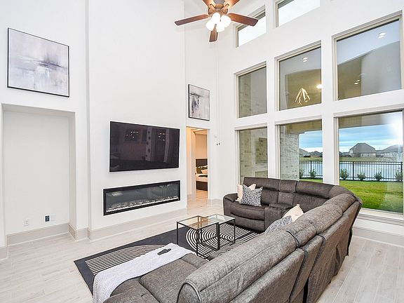 5th image of 3224 Stingray Cove Dr