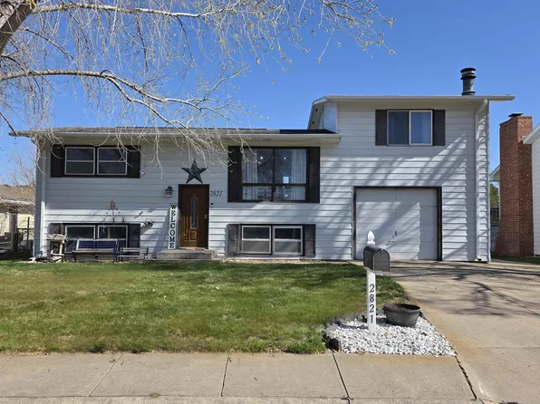 2821 PAWNEE AVE, North Platte, NE 69101
