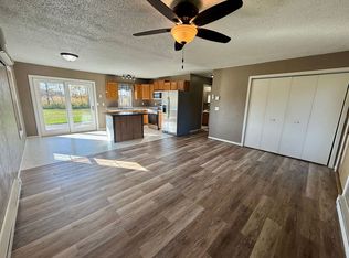 W4913 Pine Avenue, Stetsonville, WI 54480