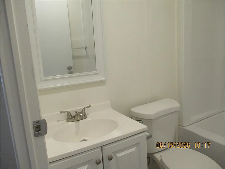 569 Harbor Dr — Photo 20