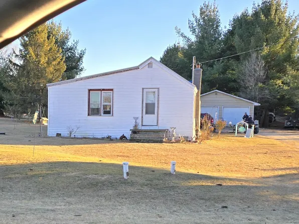 547 S Cambridge St, Wautoma, WI 54982