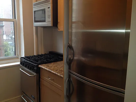 Rented by Stonehenge NYC LLC | media 2