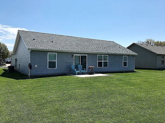 5th image of 3107 Meggy Lane