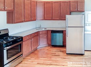 2462 N Southport Ave #1, Chicago, IL 60614