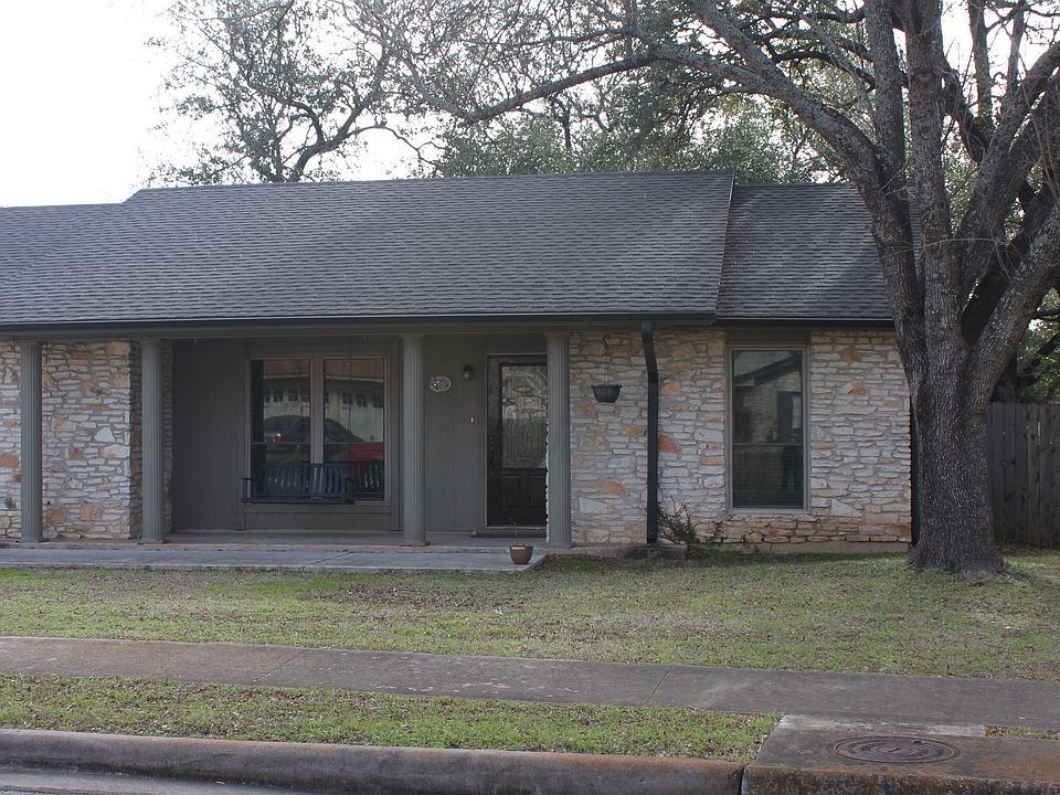 1st image of 11209 Thorny Brook Trl