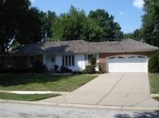 7814 W 98th Trl, Overland Park, KS 66212