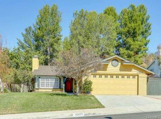 22477 Paragon Dr, Santa Clarita, CA 91350