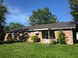 1103 Sunset Dr, Mountain Grove, MO 65711