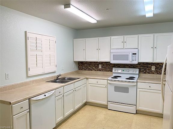3rd image of 611 Joel Blvd APT A