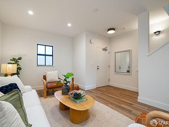 3rd image of 4811 Telegraph Ave APT 206