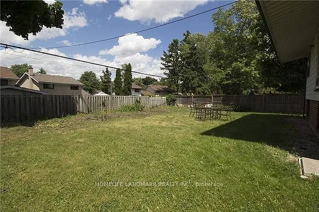 24 Highbrook Dr — Photo 9