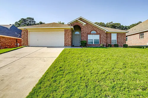 2230 Cancun Dr Photo 1