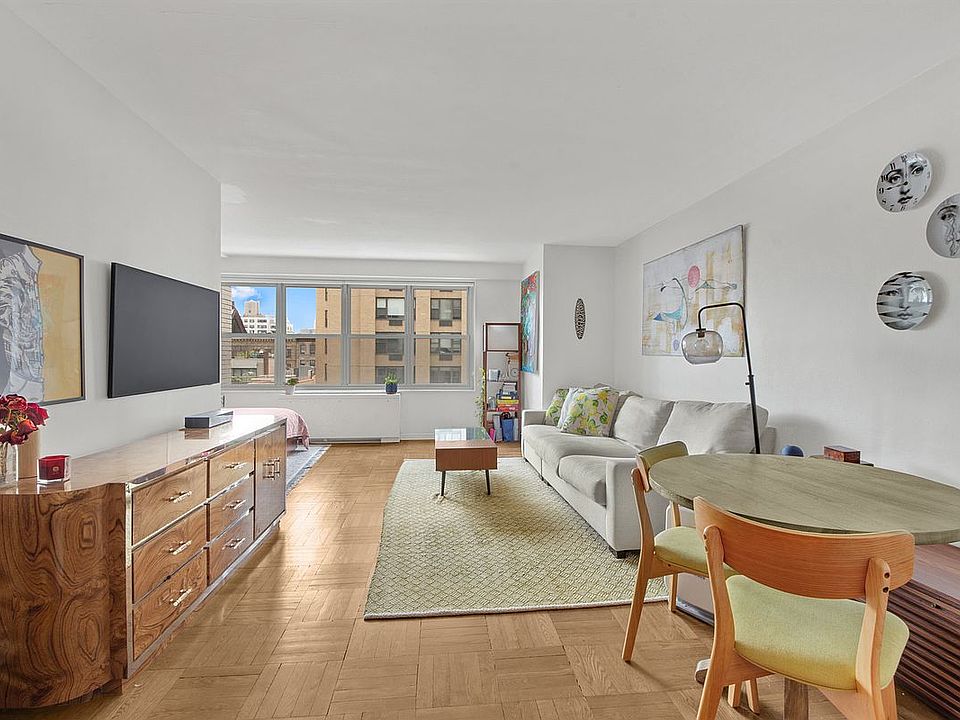 1st image of 205 3rd Ave APT 7G