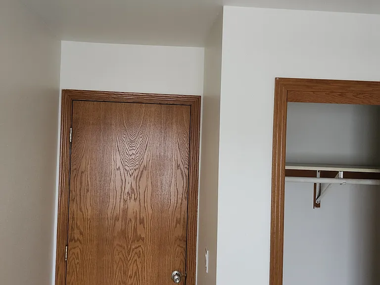 4812-24 N 104th St #6 — Photo 13
