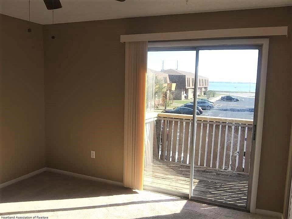 Main bedroom balcony
