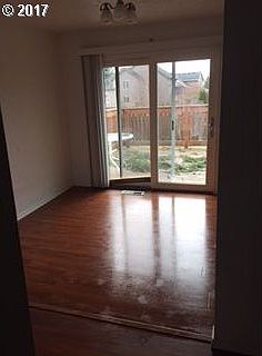 5th image of 13280 Eastborne Dr