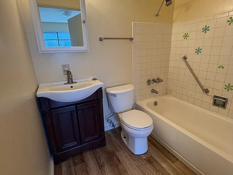 1420 E Yesler Way #5 — Photo 7