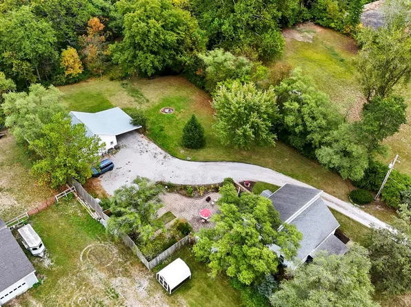 323 E Till Rd, Fort Wayne, IN 46825