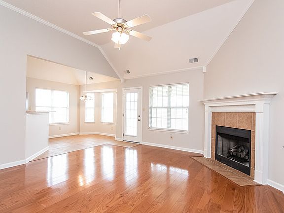 2nd image of 4190 Louden Dr