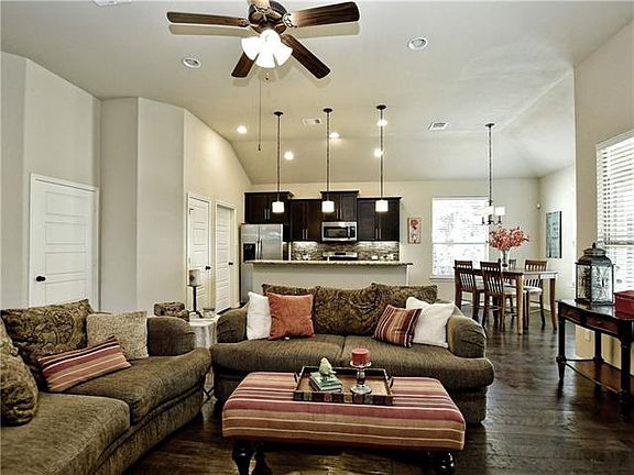 4th image of 12501 Kate Ln #333