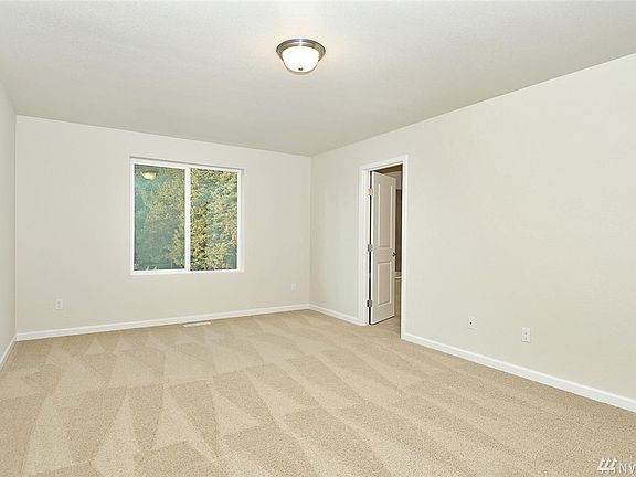 4th image of 16501 NE 90th Cir