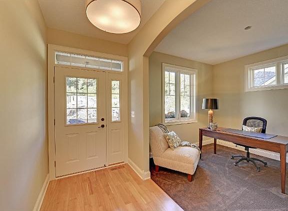 4th image of 5365 Barrington Way