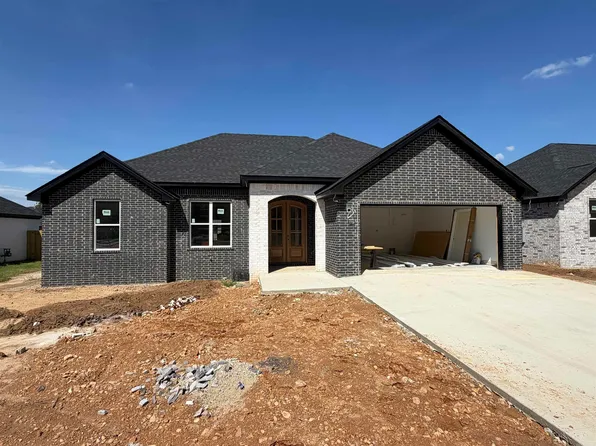 605 Cayson St, Bono, AR 72416