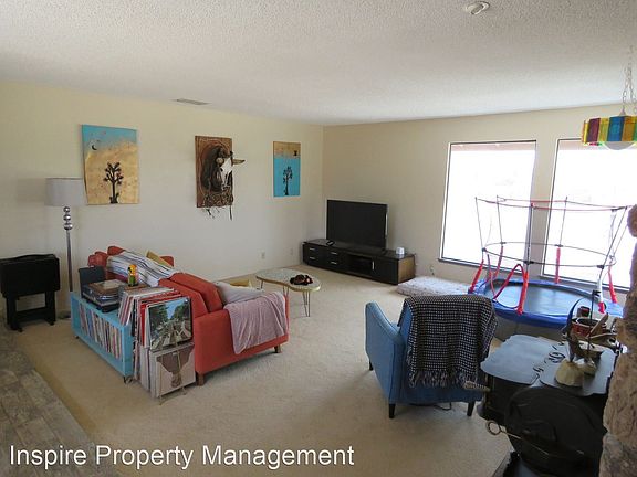 5th image of 58525 Santa Barbara Dr