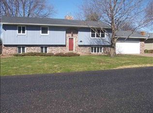 212 S Schmidt Ave, Marshfield, WI 54449