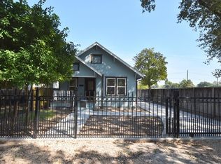 809 E 29th St, Houston, TX 77009