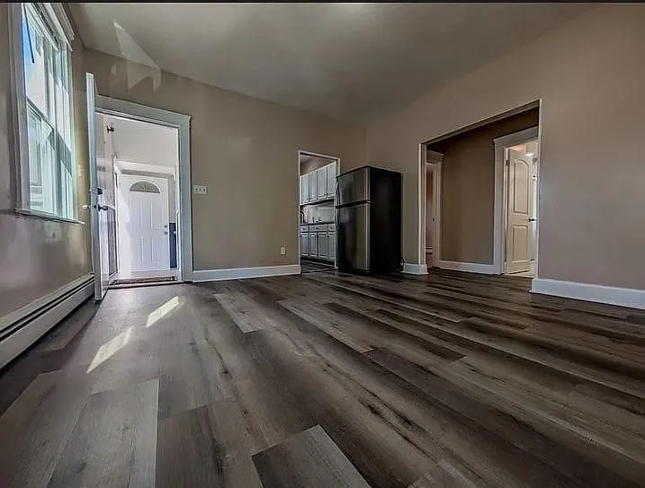 364 Academy Ave #1 — Photo 4