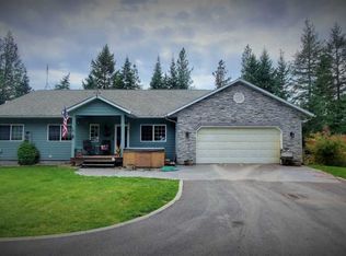 371 Fan Lake Rd W, Elk, WA 99009