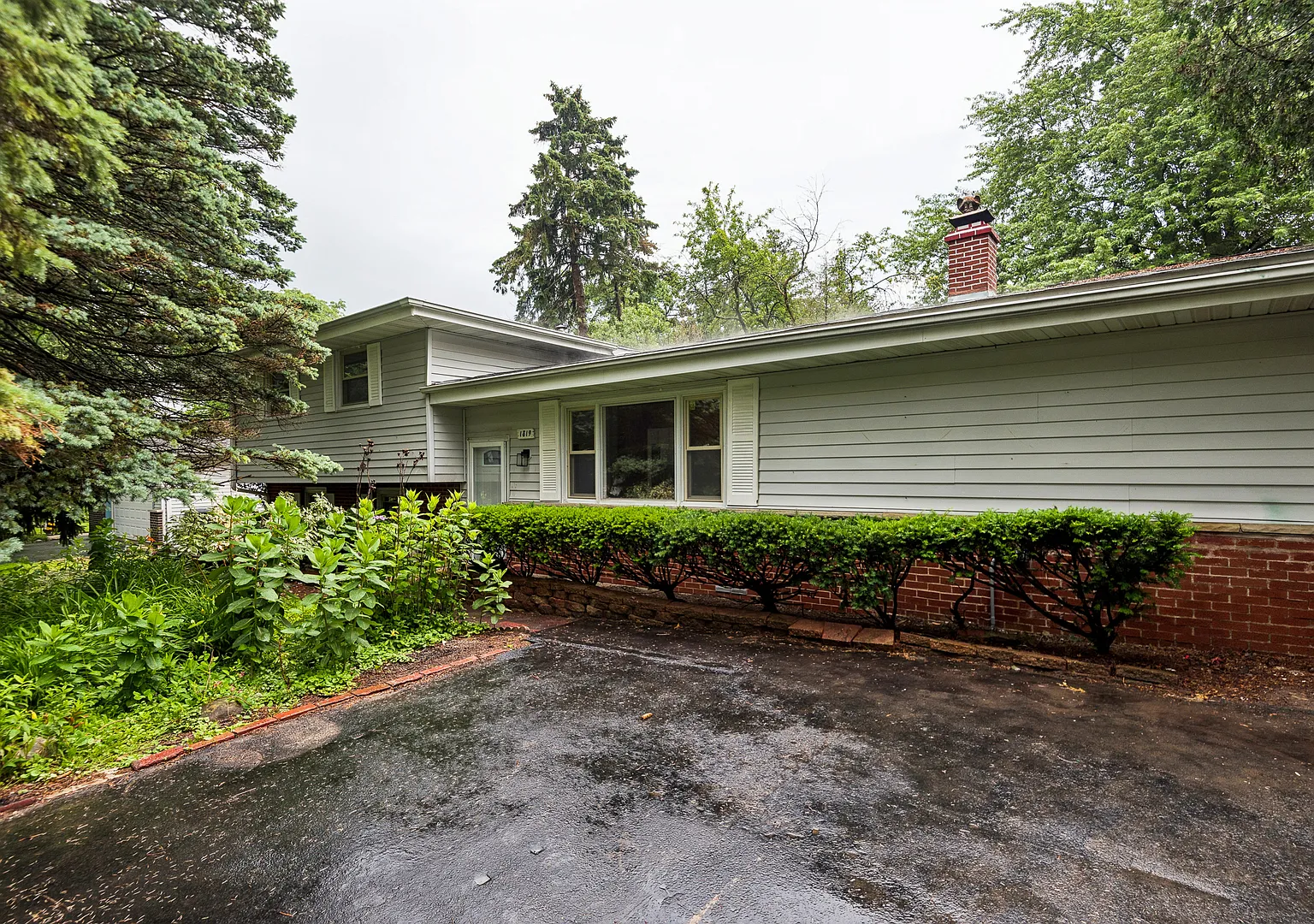 3 bed, 1.5 bath, 1276 sqft, $2,800 — Photo 1
