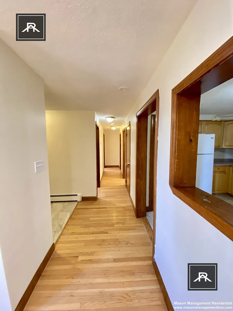 Building Photo - 41 Loomis St #39