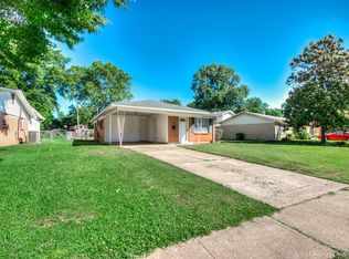 1319 Violet Ave, Bossier City, LA 71112