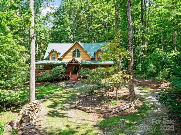 917 Odoms Chapel Rd, Bakersville, NC 28705