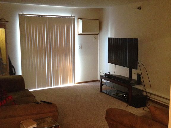 4th image of 3523 5th St W APT 105