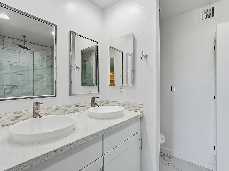 5069 N Granite Reef Rd — Photo 13