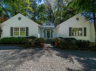 105 Douglas Rd, Chappaqua, NY 10514